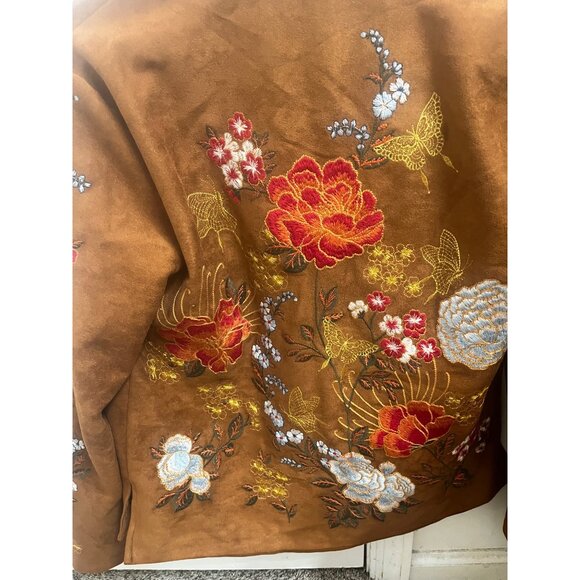 Savannna Jane Embroidered Faux Tan suede Boho western jacket Size small - Picture 7 of 11